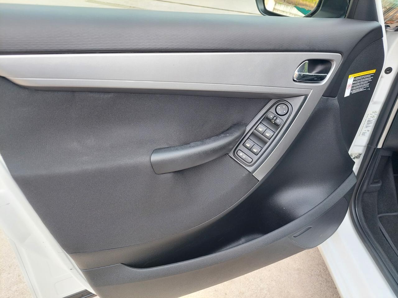 Citroen C4 Grand Picasso 1.6 HDi 110 FAP 7 POSTI