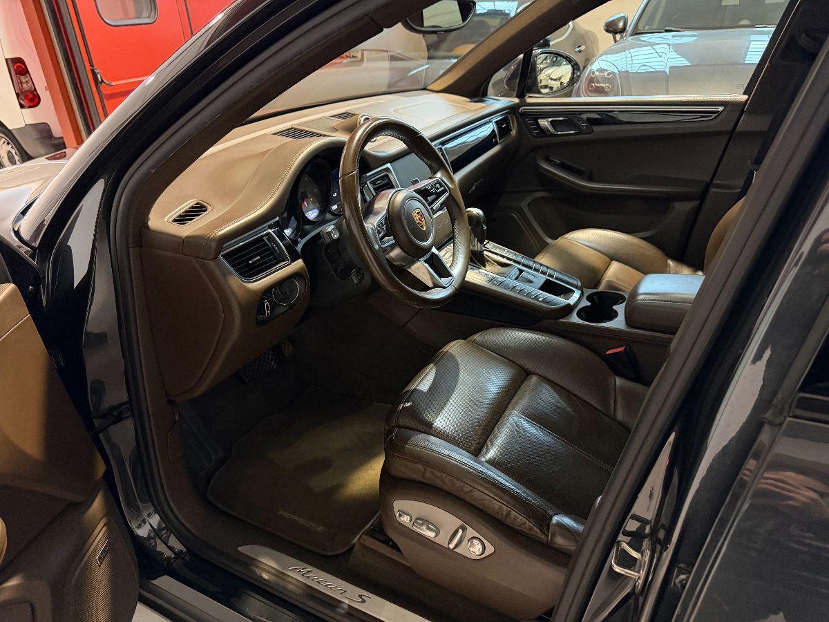 PORSCHE - Macan - 3.0 S
