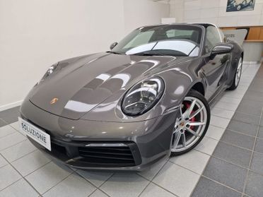 Porsche 911 992 targa 4S