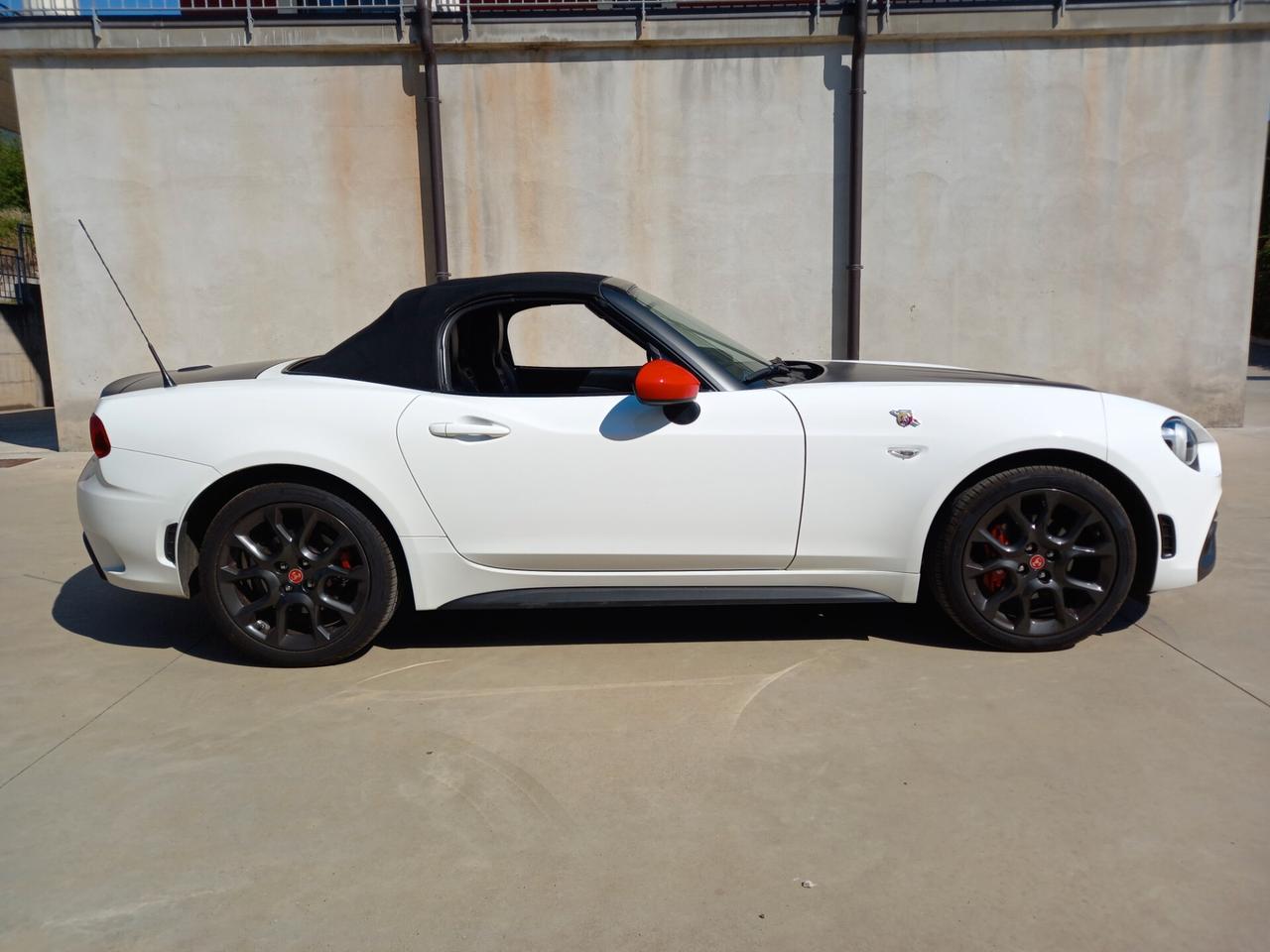 Abarth 124 Spider 1.4 Turbo MultiAir 170 CV