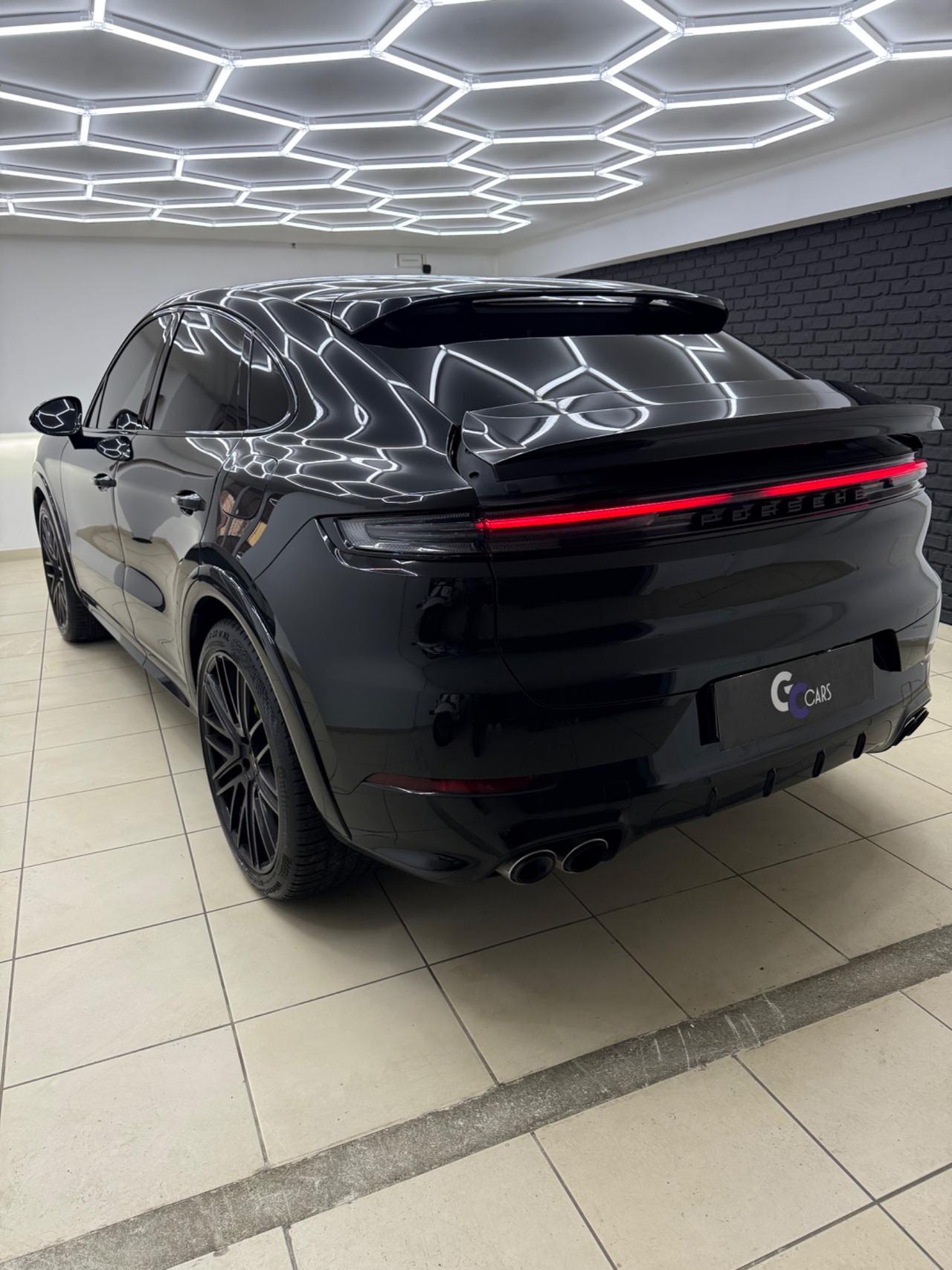 Porsche Cayenne Coupé 3.0 V6 E-Hybrid ITA STRAFULL