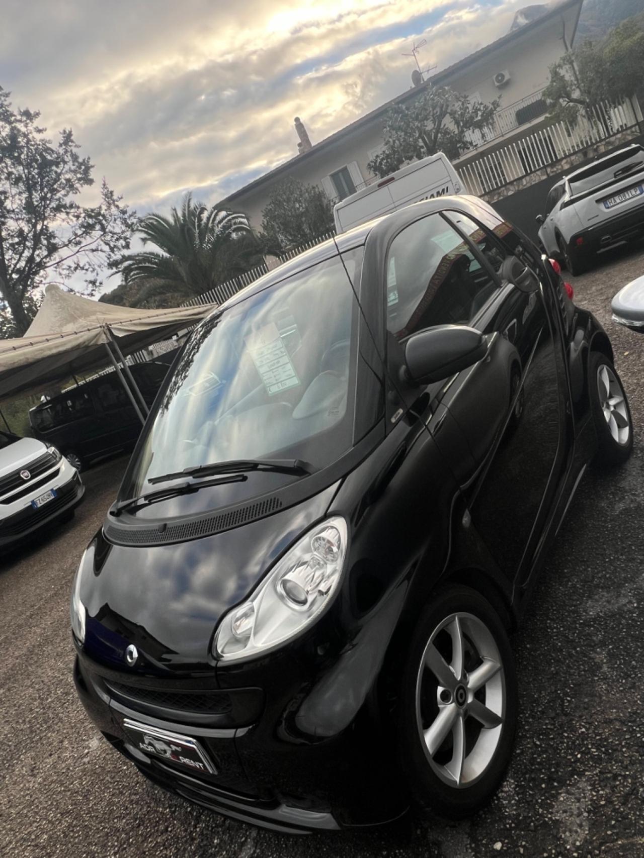 Smart ForTwo 1000 52 kW coupé passion