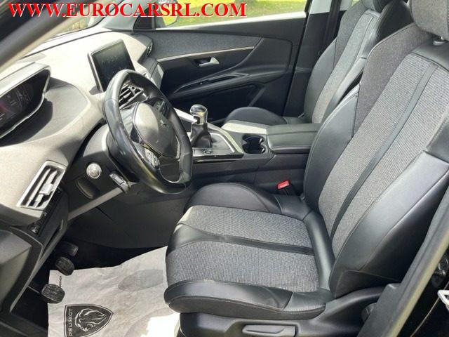 PEUGEOT 3008 BlueHDi 130 S&S Allure