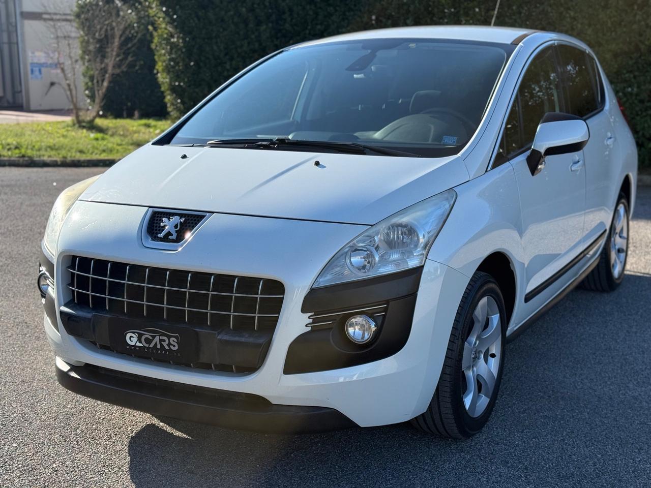 Peugeot 3008 1.6 HDi 115CV Business