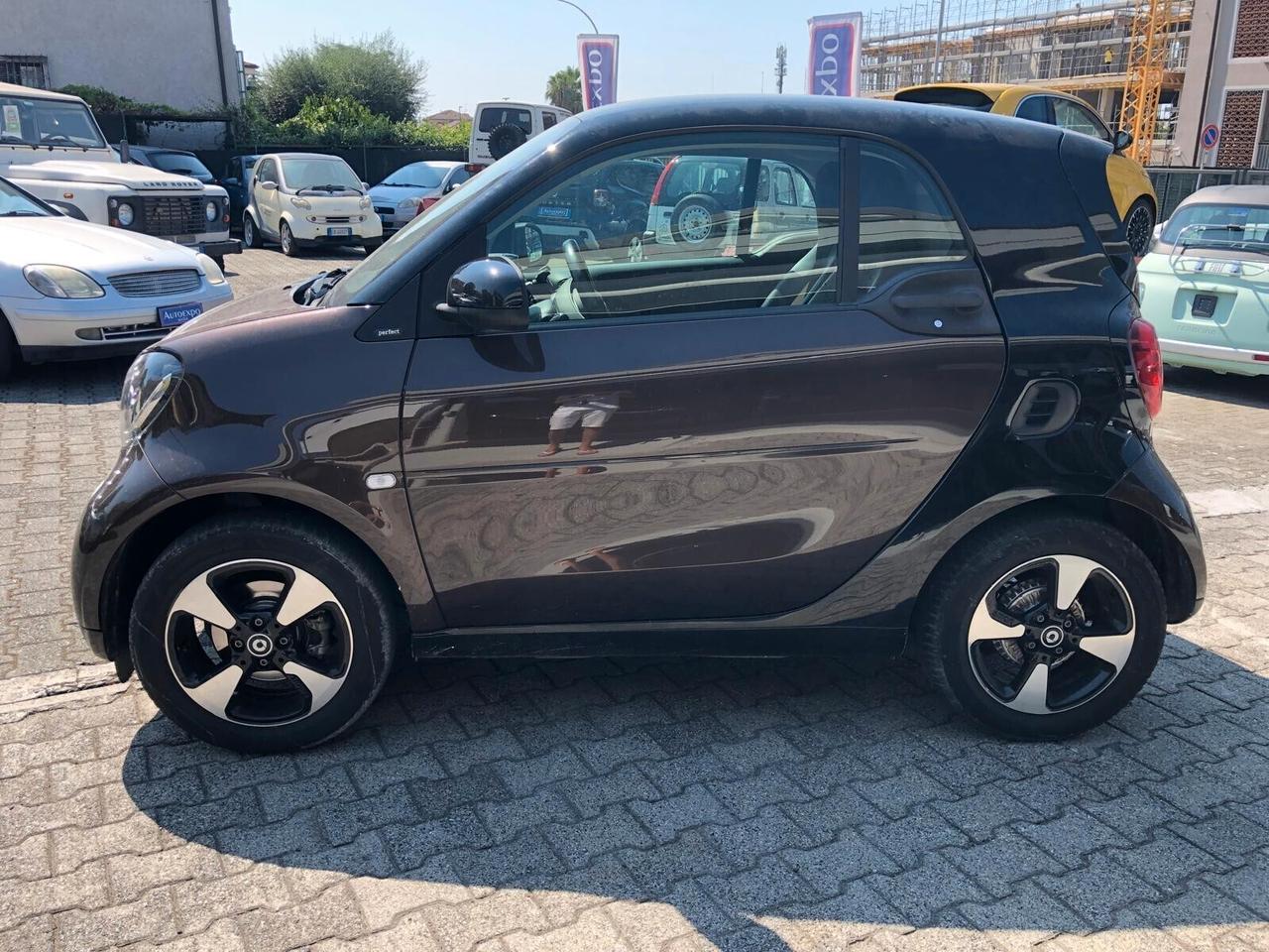 Smart ForTwo 70 1.0 PERFECT GARANZIA CONFORMGEST COMPLETA 12 MESI RINNOVABILE FINO A 60 MESI