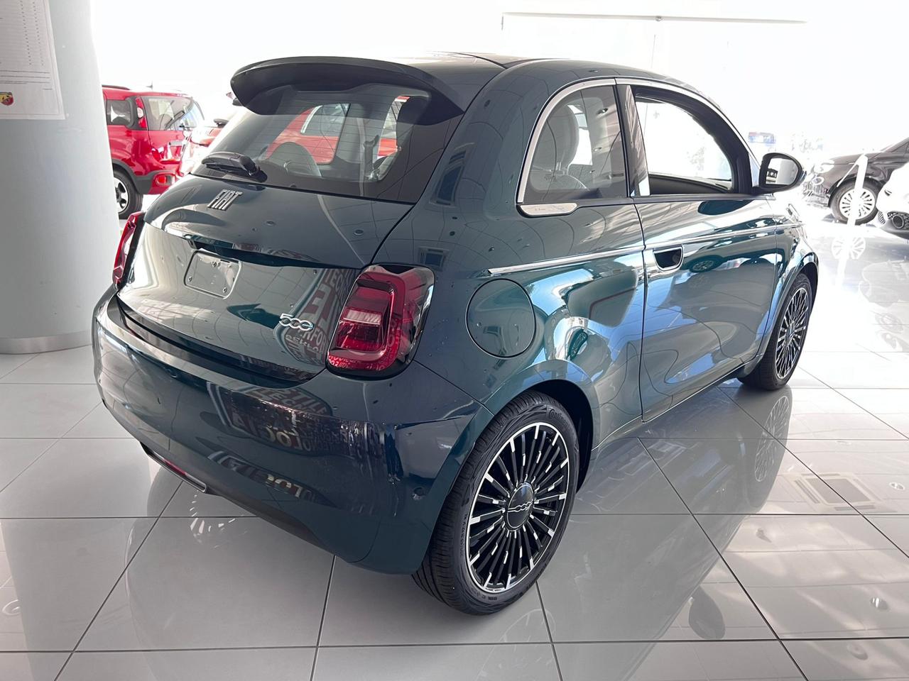 Fiat 500 La Prima Berlina