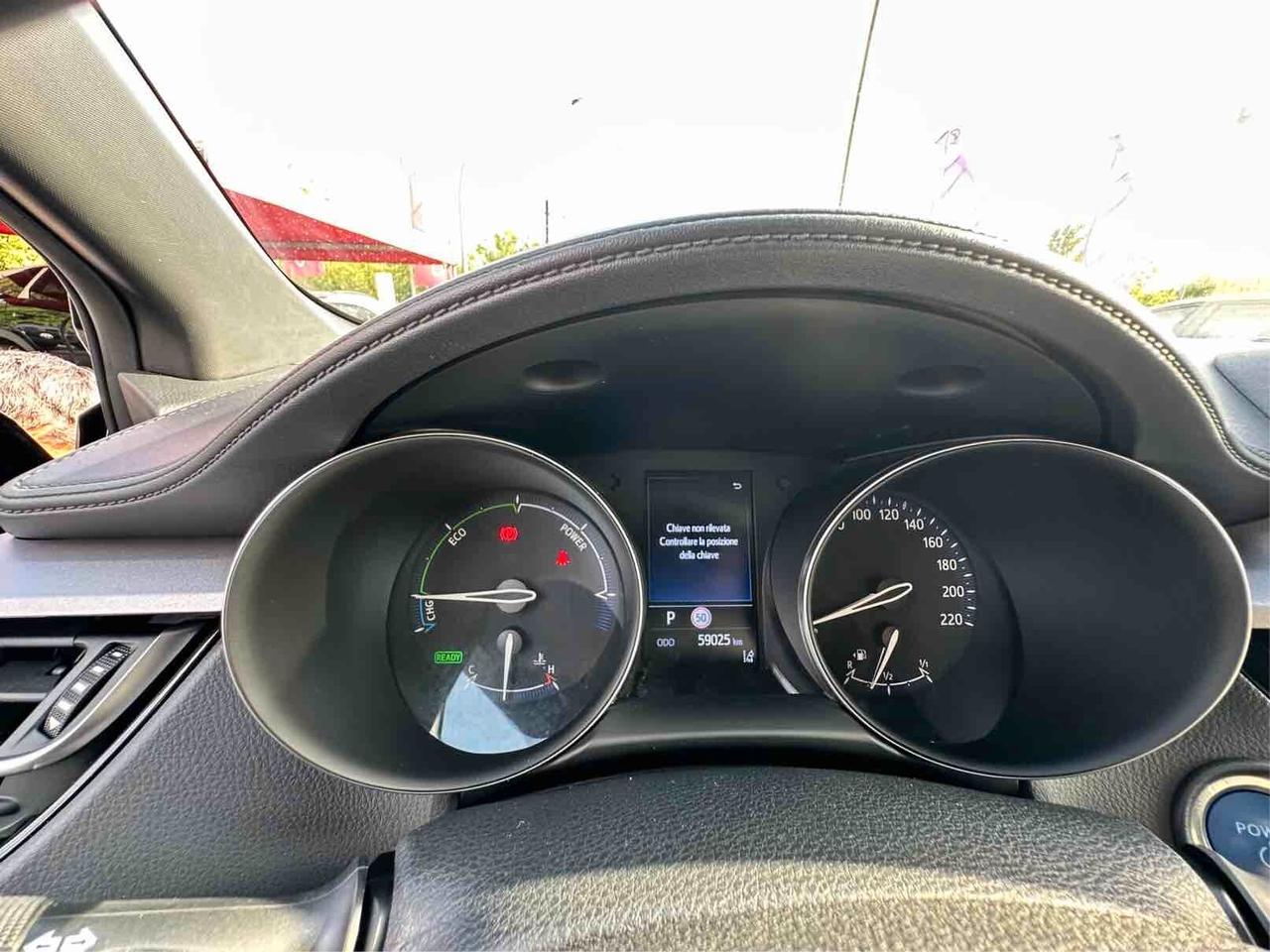 Toyota C-HR 1.8 Hybrid E-CVT Business
