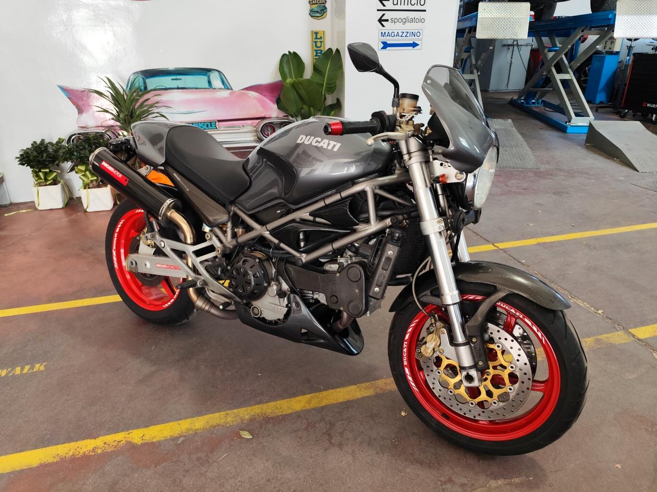 Ducati Monster 900 S4 SENNA