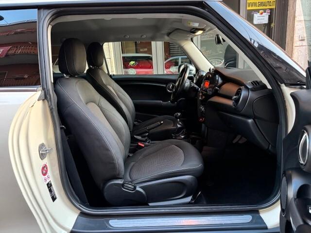 Mini Cooper 1.5 One D