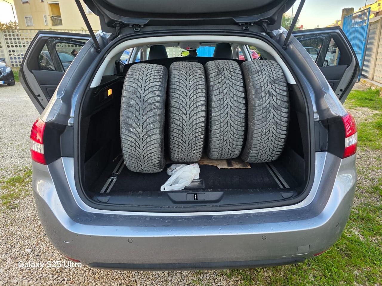 Peugeot 308 BlueHDi 150 S&S EAT6 GT Line 2015