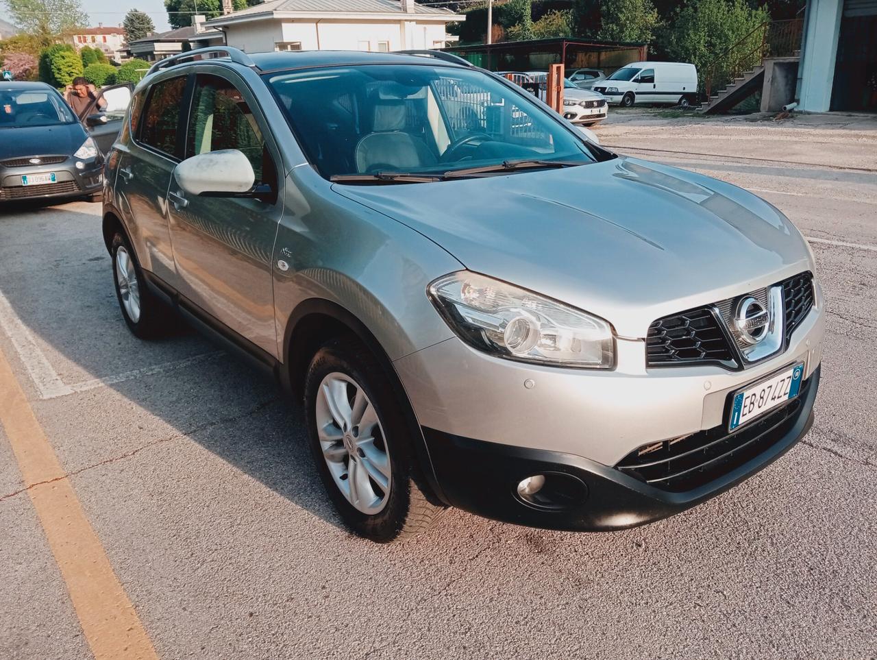 Nissan Qashqai 2.0 dCi DPF 4WD n-tec
