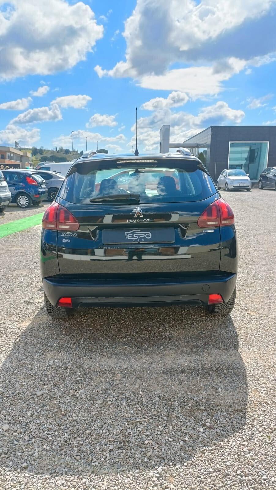 Peugeot 2008 PureTech 82 Allure