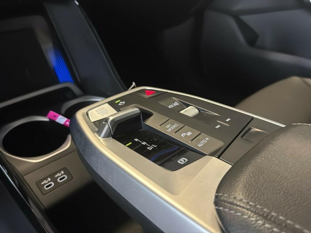 BMW X1 18 d X-Line Edition Signature sDrive DCT