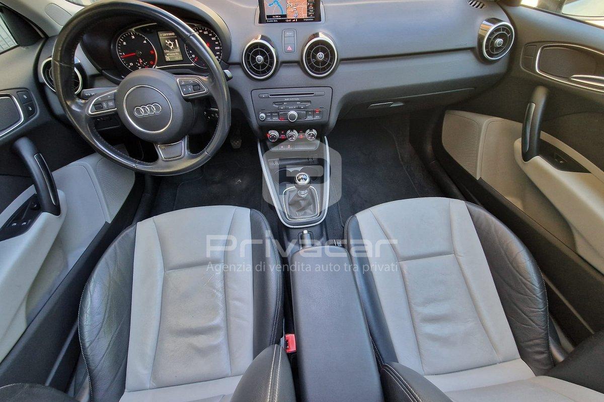 AUDI A1 1.6 TDI 105 CV Ambition