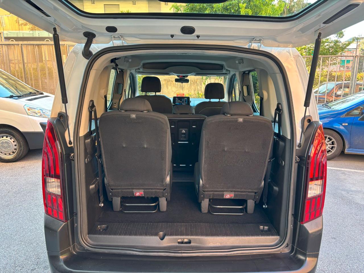 Peugeot Rifter BlueHDi 130 S&S Active Long 7 posti IVA COMPRESA