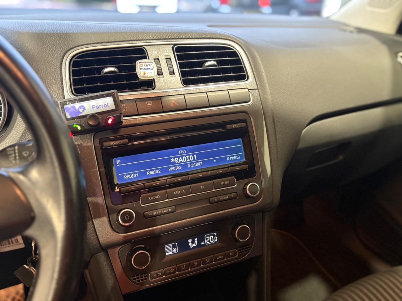 Volkswagen Polo 1.6 TDI 90CV DPF DSG 5 porte Highline