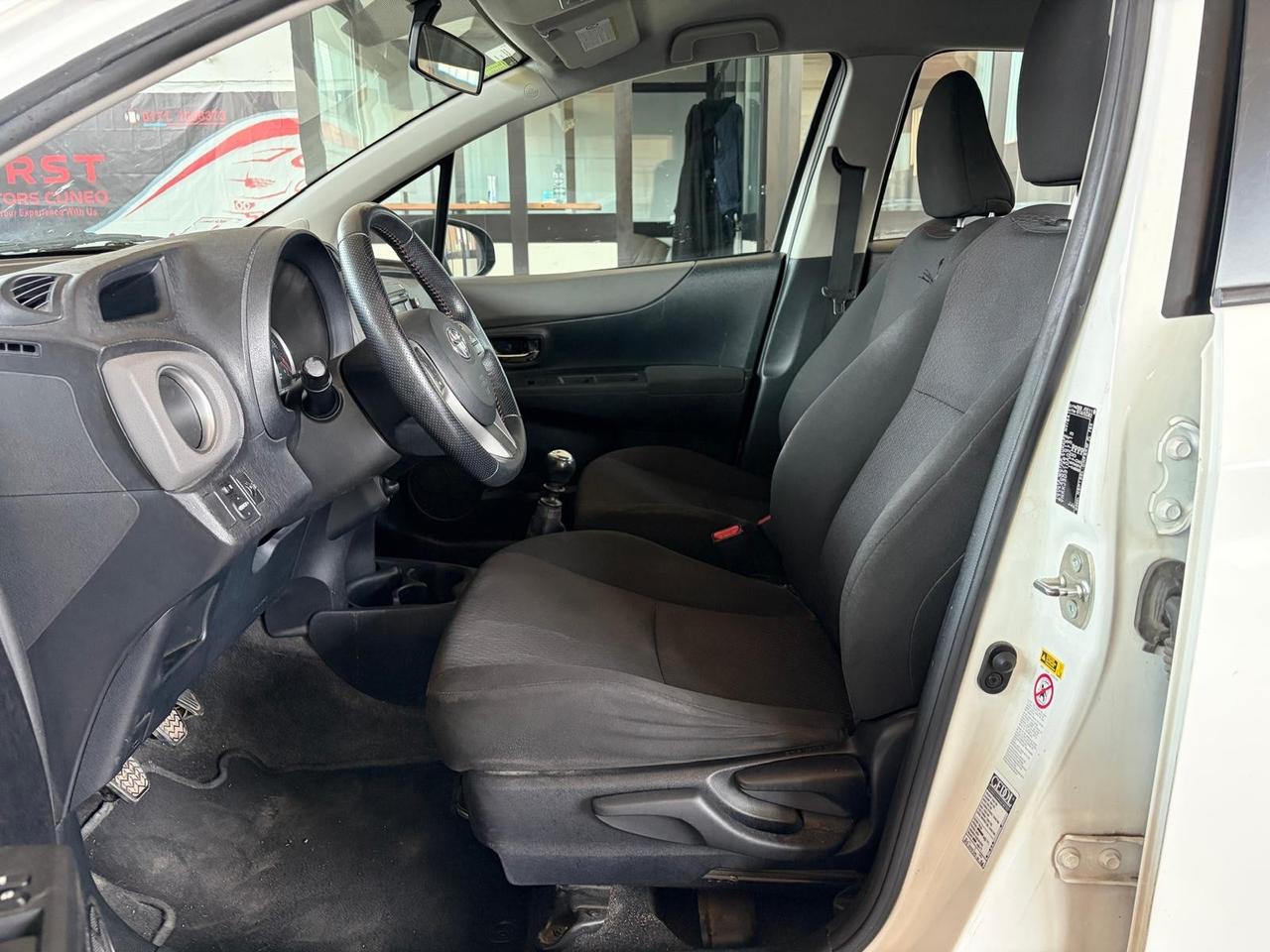 Toyota Yaris 1.3 5 porte Lounge