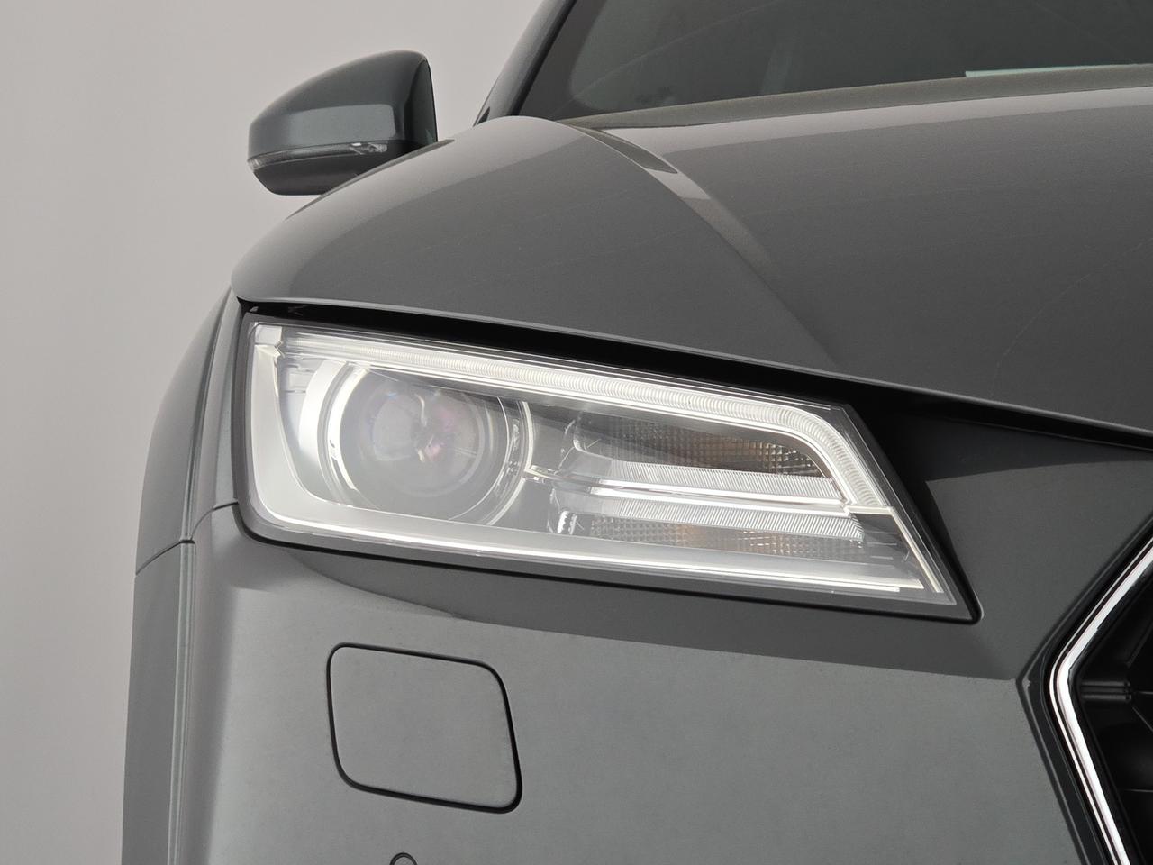 Audi TT 40 2.0 tfsi s-tronic