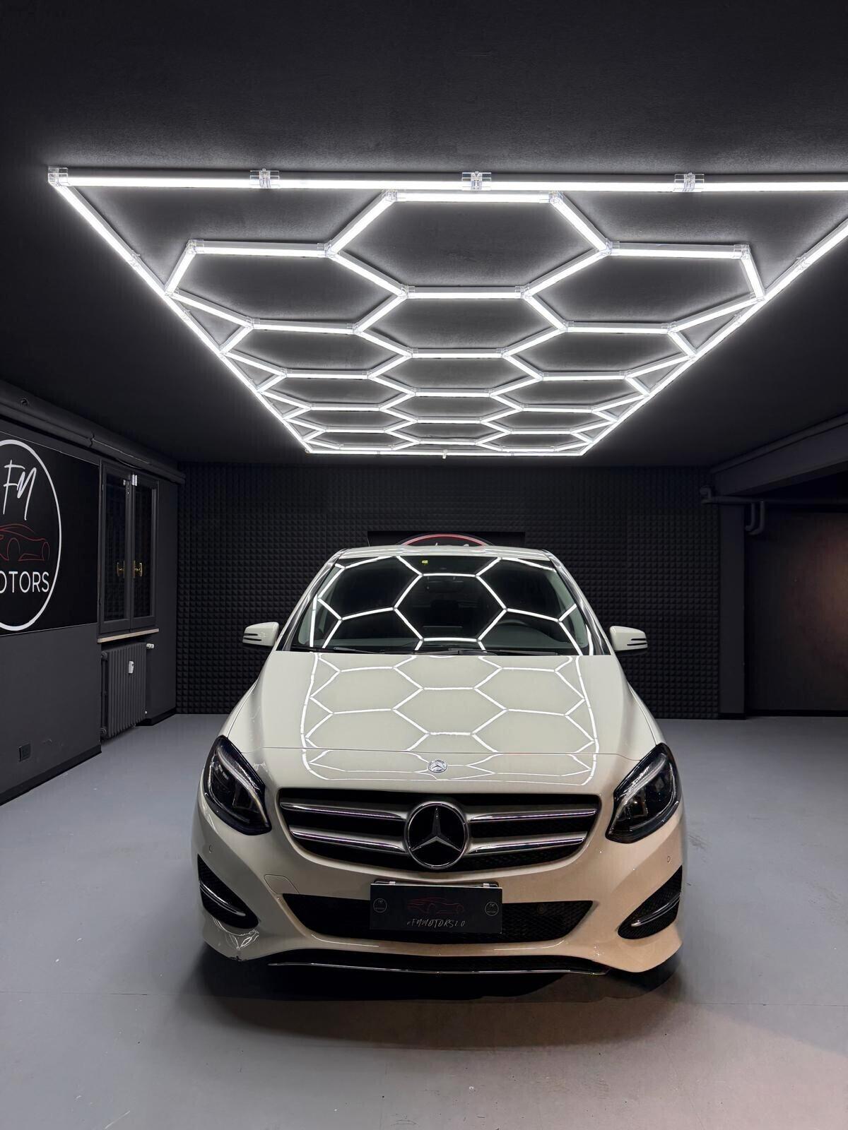 Mercedes-benz B 200 CDI 4Matic Automatic Premium