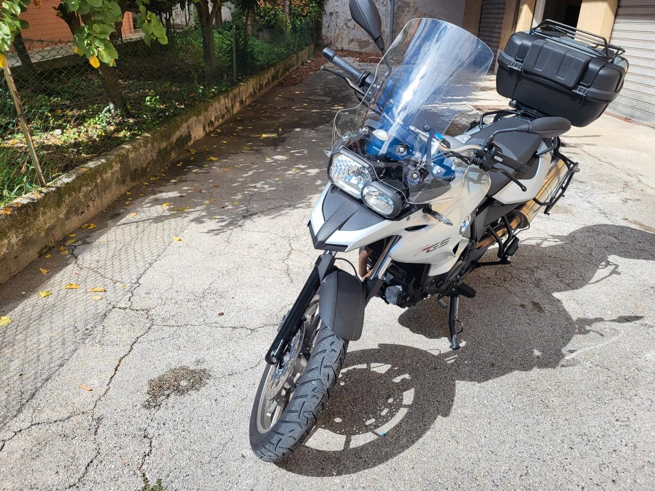 BMW 700F GS KM 24000-FOTO 2 REVISIONI-UNICO PROPRIETARIO