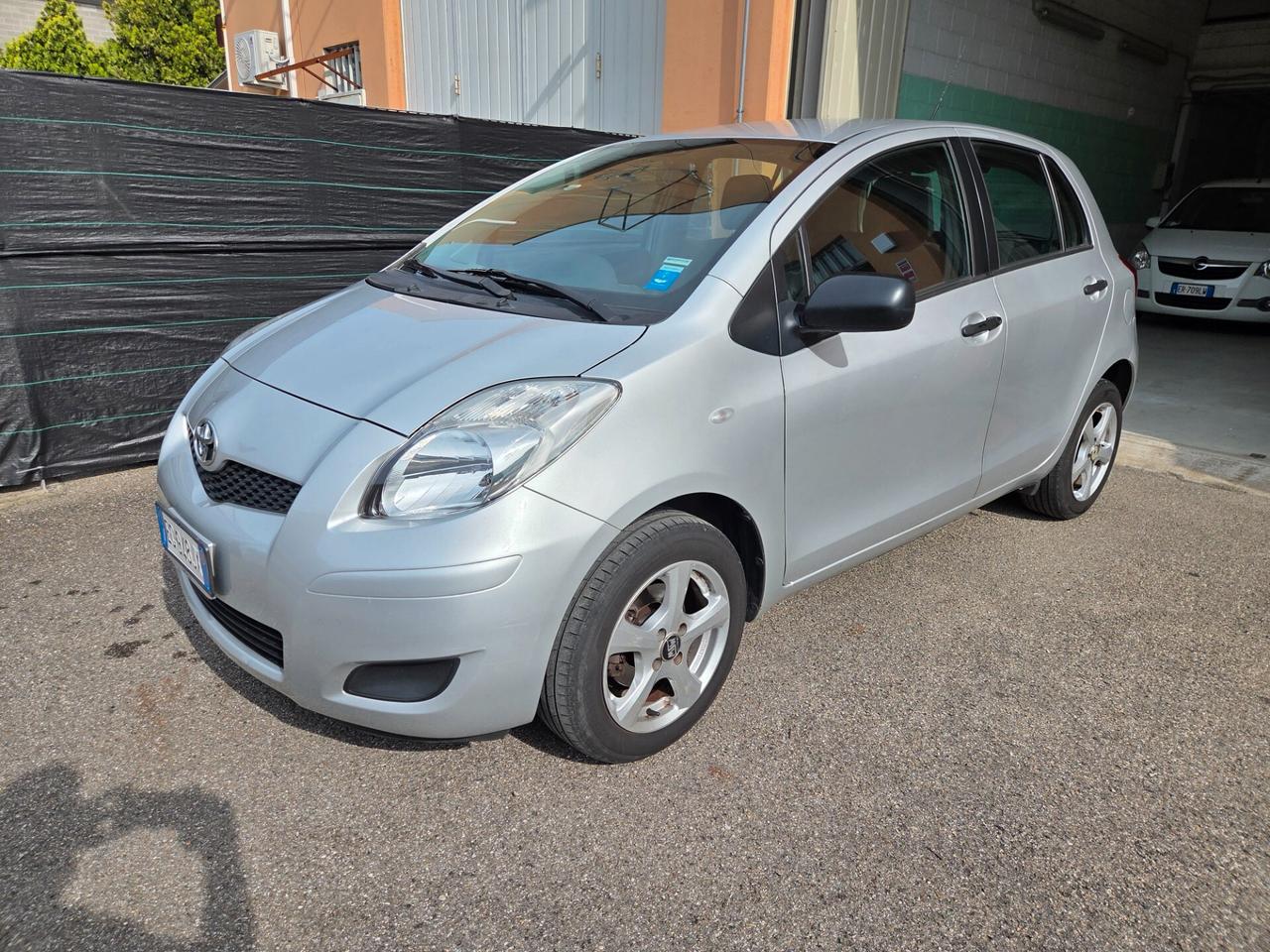 Toyota Yaris 1.0 5 porte Sol unico proprietario