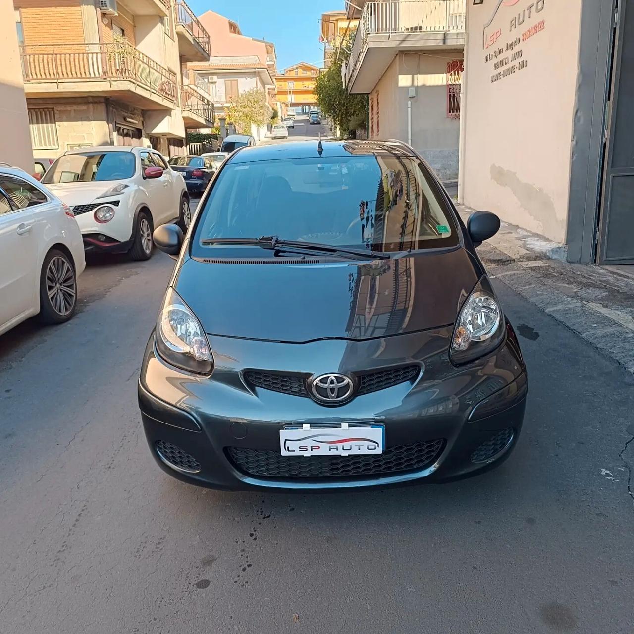 Toyota Aygo 1.0 OK NEOPATENTATI