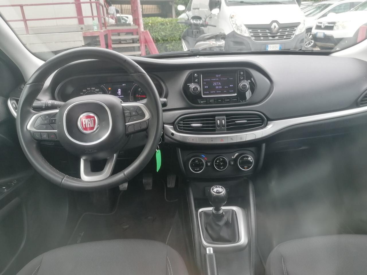 Fiat Tipo 1.6 Mjt 4 porte Lounge