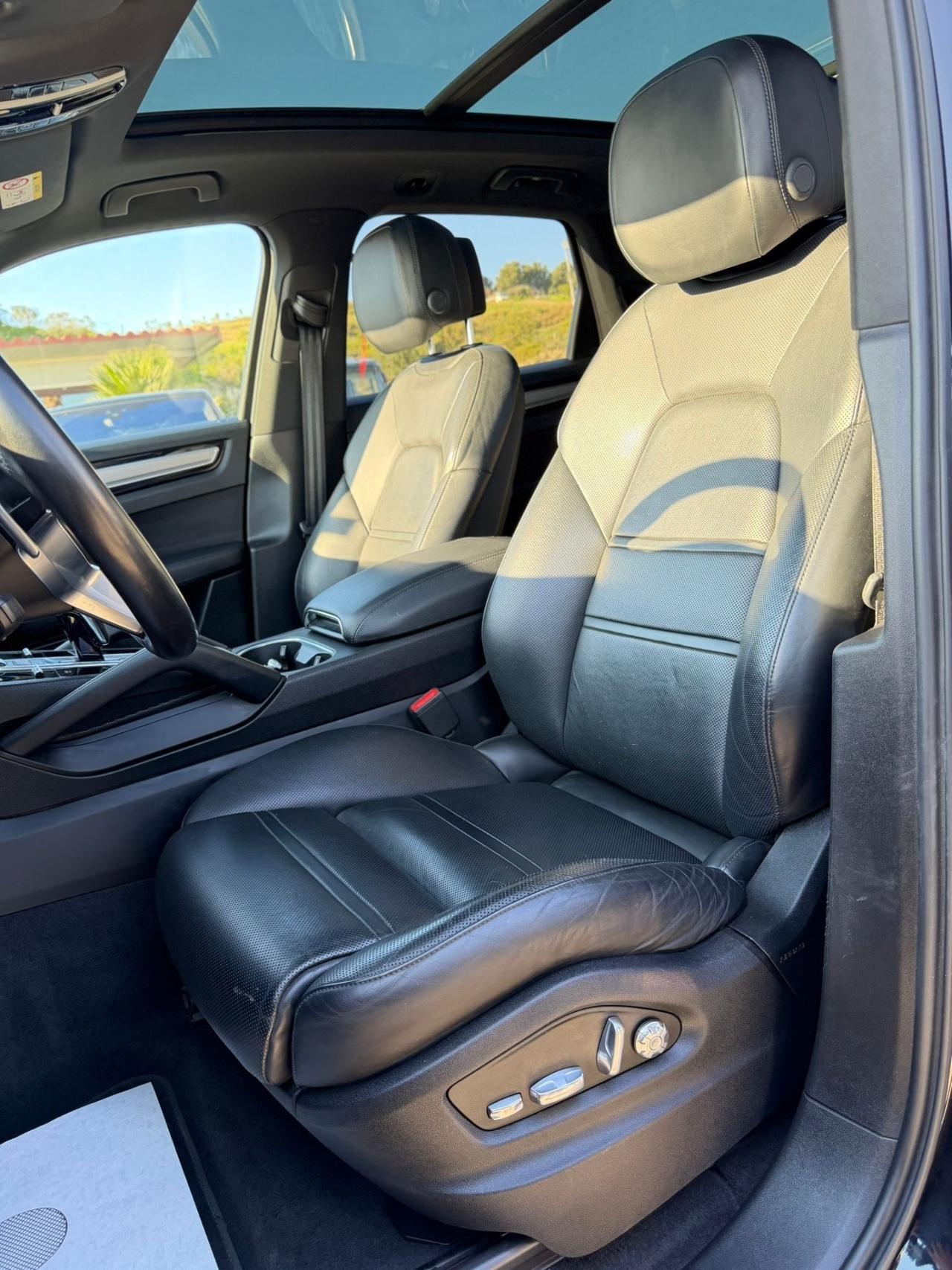 Porsche Cayenne 3.0 V6 E-Hybrid