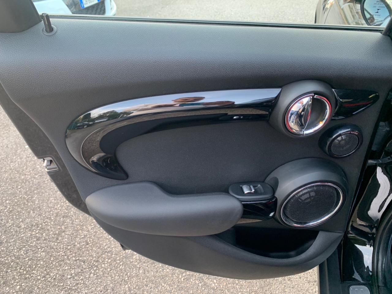 Mini 2.0 Cooper SD Hype 5 porte