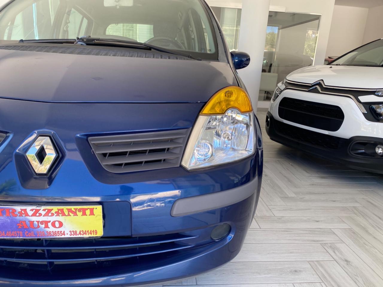Renault Modus 1.5 dCi 85CV Confort Dynamique2006