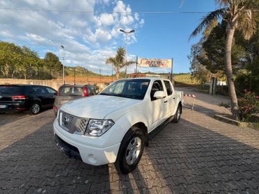 Nissan Navara 2.5 dCi 190CV 4 porte Double Cab LE