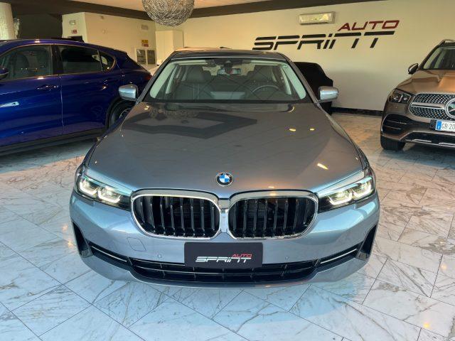 BMW 530 d Berlina 249cv xDrive Business StepTronic 48V