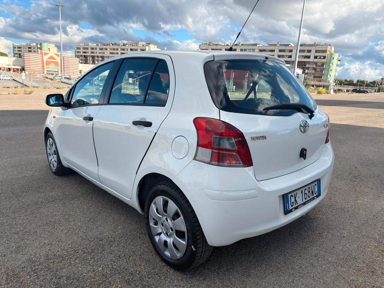 Toyota Yaris 1.4 D-4D DPF 5 porte