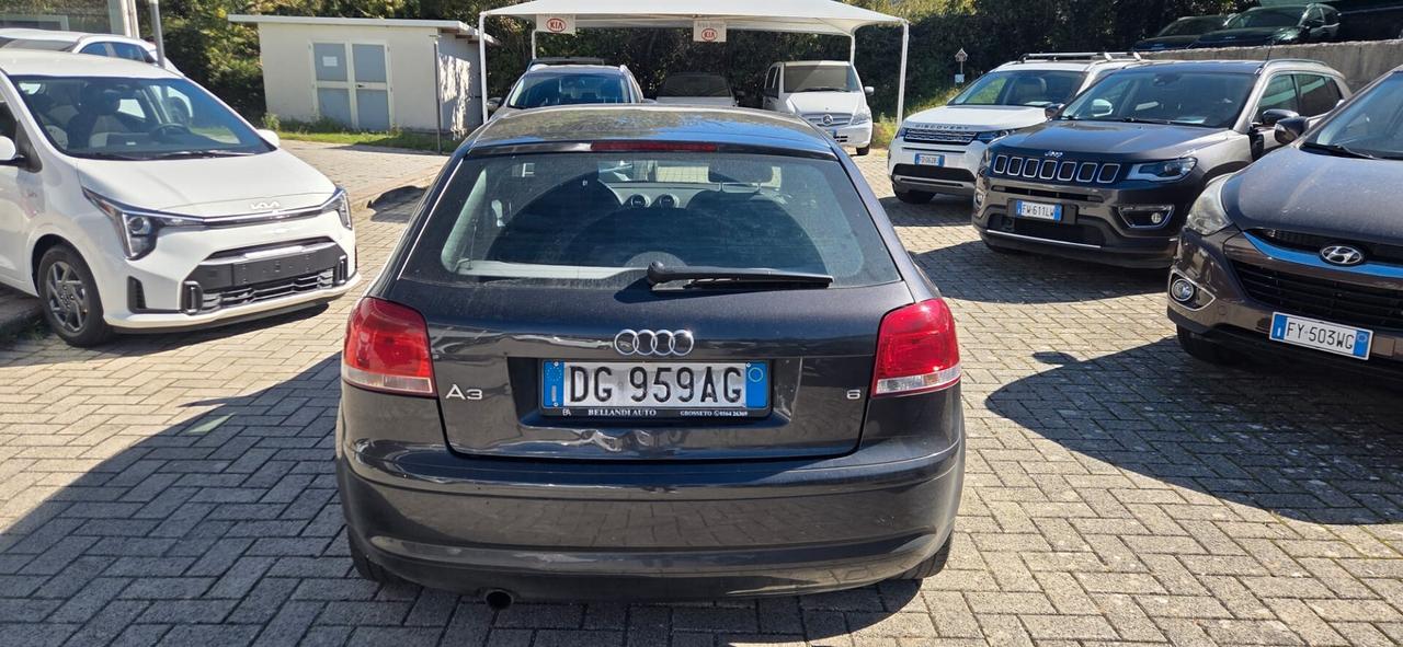 Audi A3 1.6 FSI 115CV GPL 3 PORTE