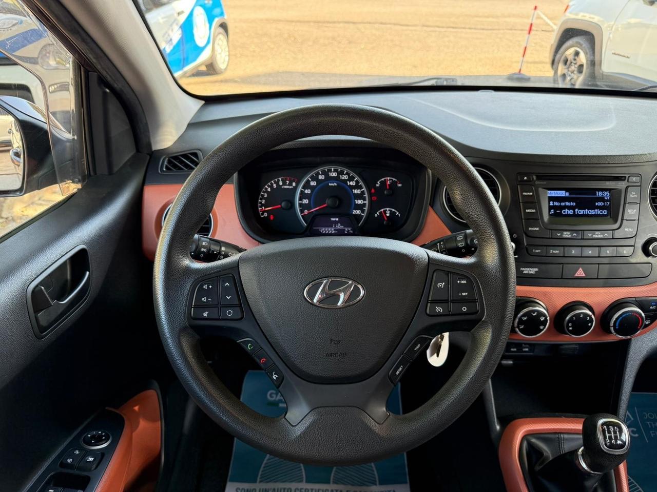 HYUNDAI I10 1.0 B KM.45.000! 5P NEOPATENTATI