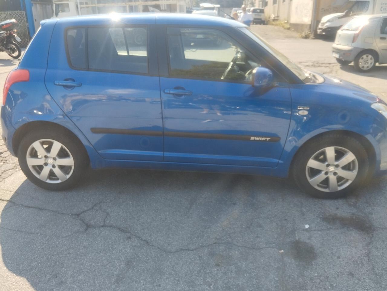 Suzuki Swift 1.3 DDiS 75CV 5p. GL