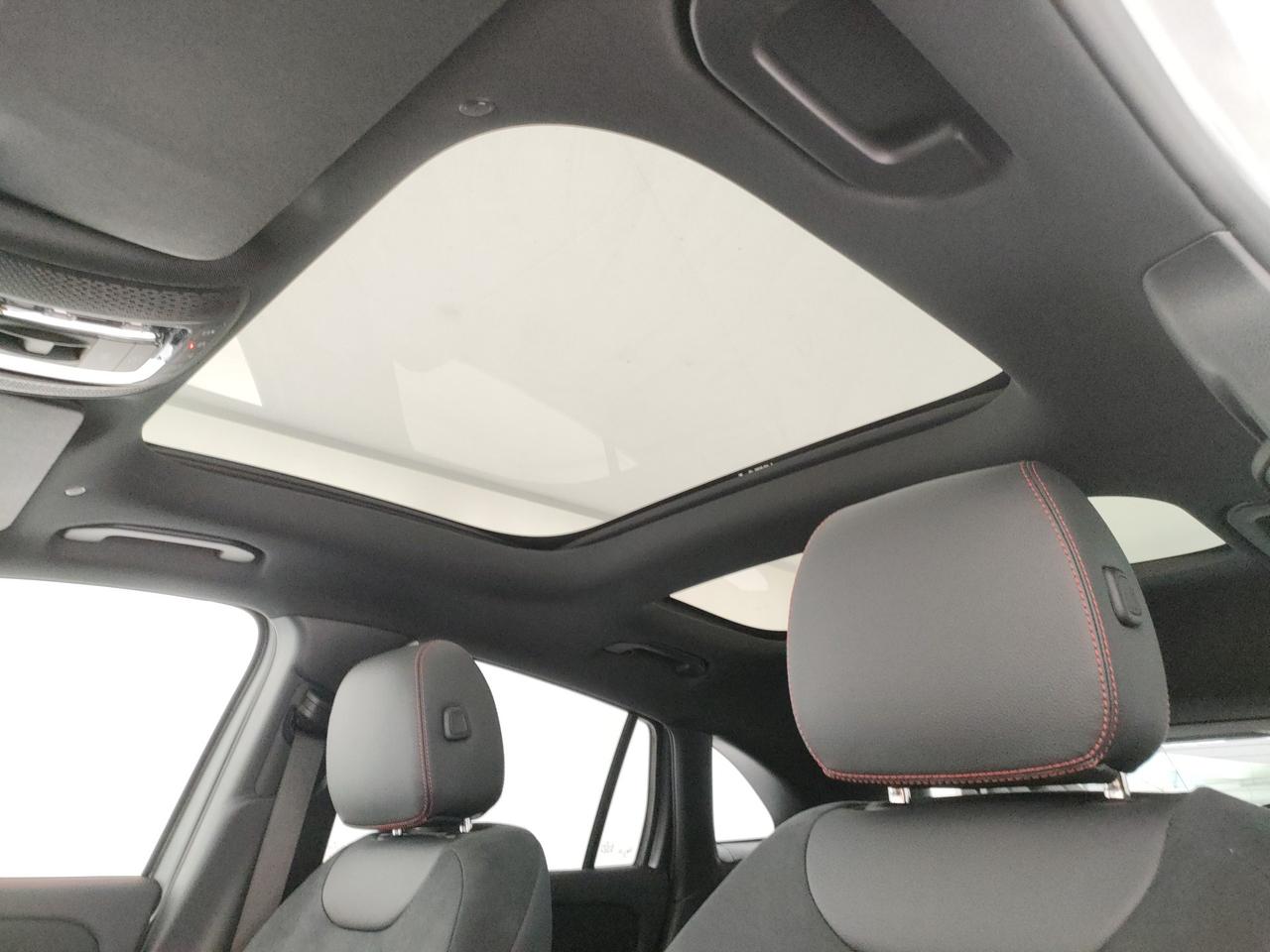 Mercedes-Benz GLA 200 d