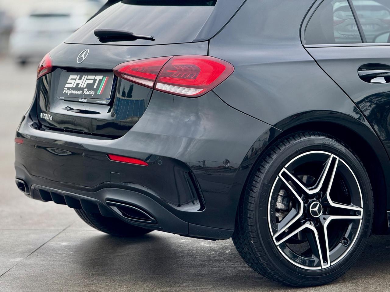 Mercedes-benz A 200 d Premium Night Edition First