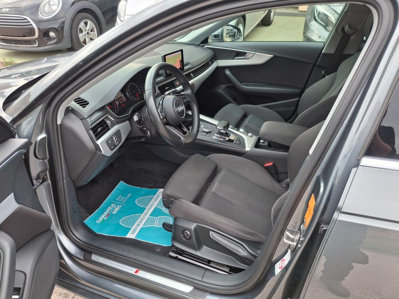 Audi A4 Avant 2.0 TDI 150cv S tronic S-Line 10/2017