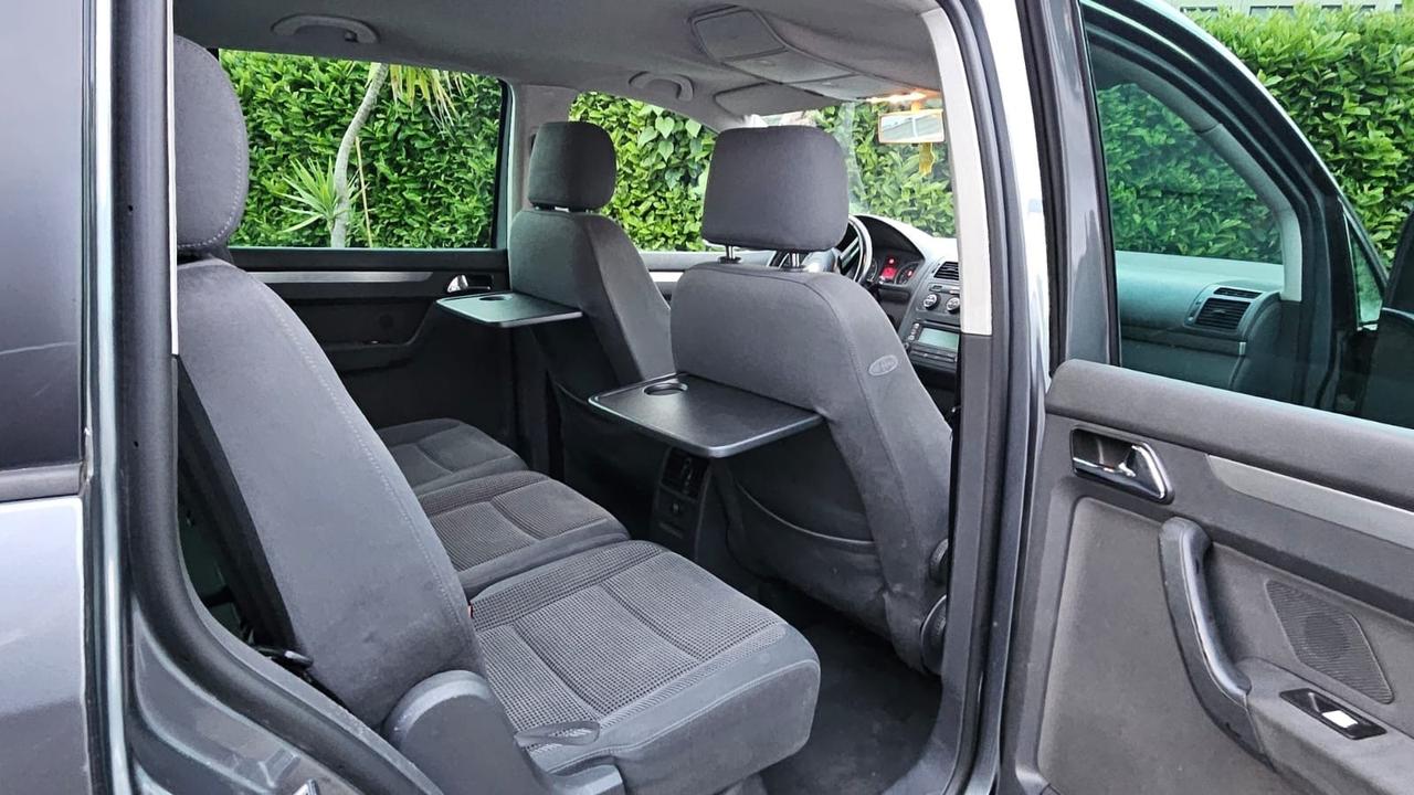 Volkswagen Touran 2.0 TDI 136CV Highline