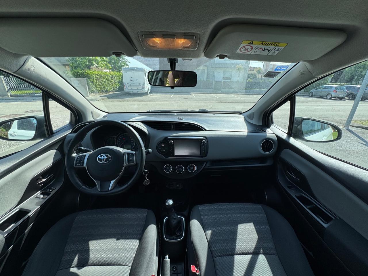 Toyota Yaris 1.0 5 porte Lounge