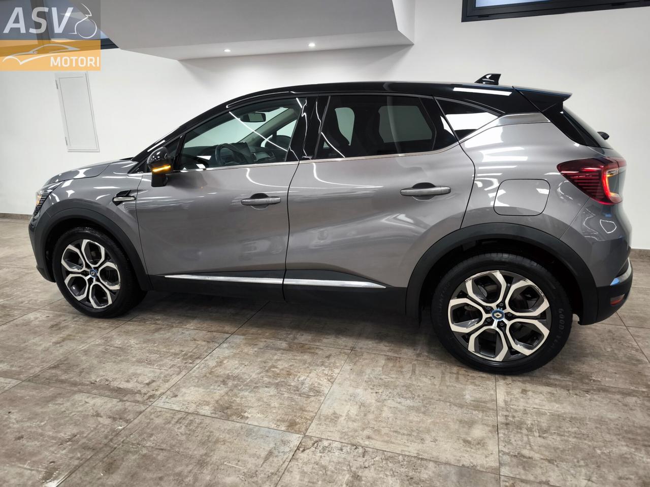 Renault Captur Plug-in Hybrid E-Tech 160 CV Intens