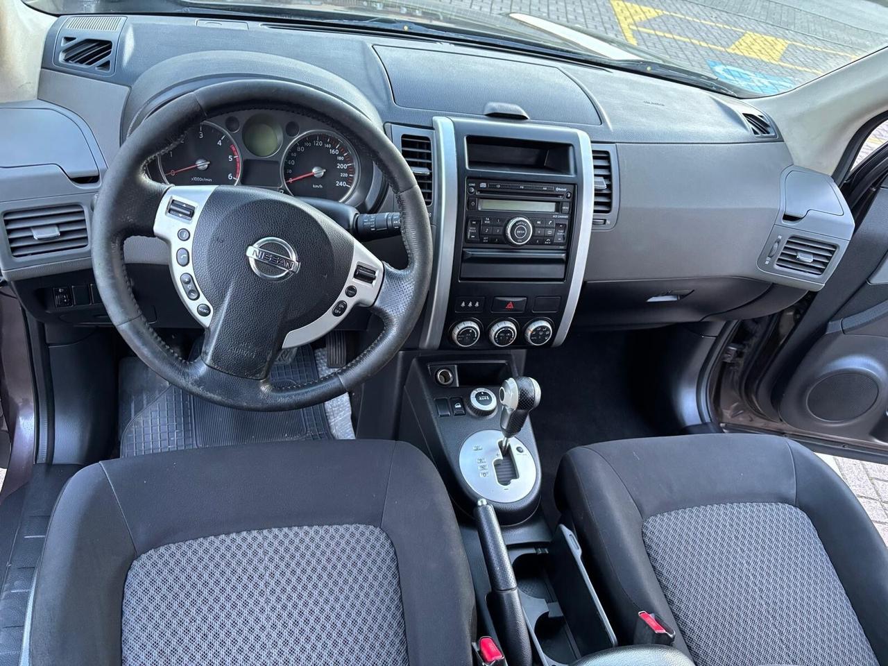 Nissan X-Trail 2.0 dCi 150CV LE Cel. 320 147 1147