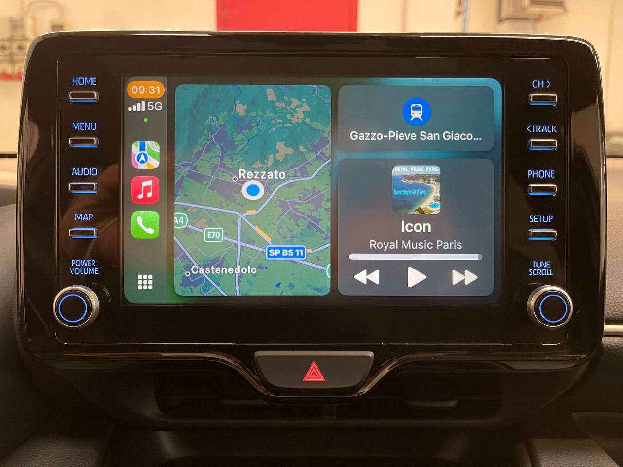 Toyota Yaris Lounge 1.5h cvt c.auto-OK Neopatentati-LEGGI SOTTO