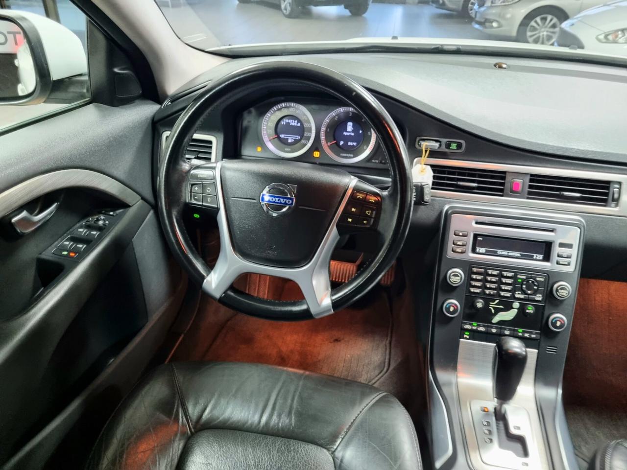 VOLVO XC70 2.0 D3 163CV GEATRONIC MOMENTUM
