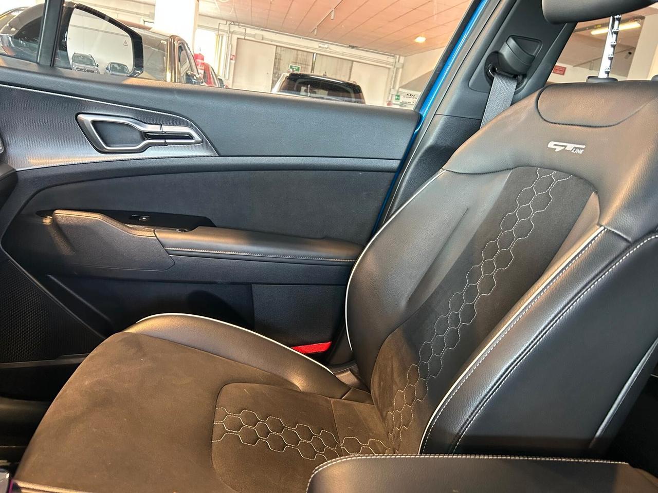 Kia Sportage GT LINE 1.6 TGDi HEV AT UNICO PR.
