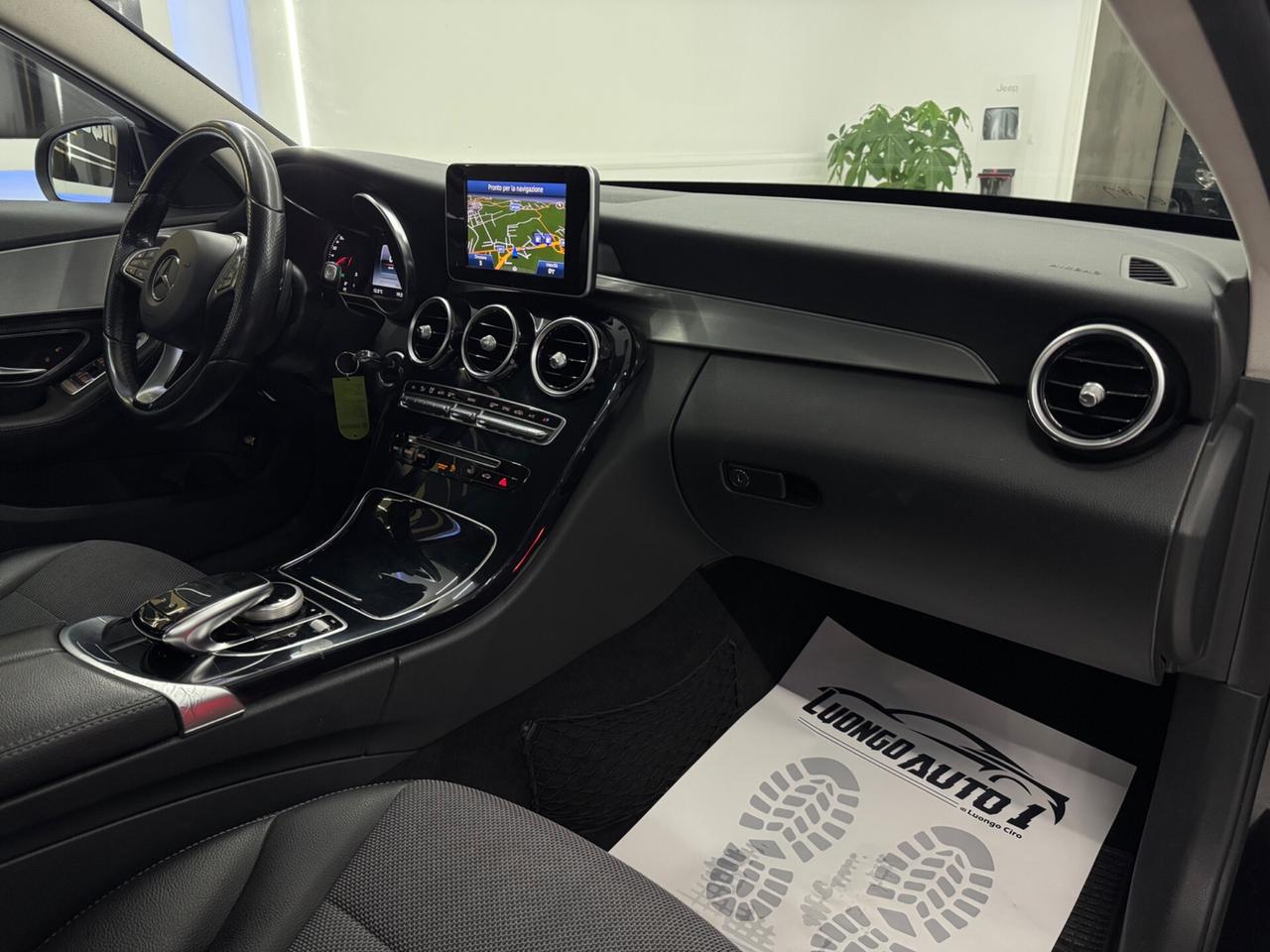 Mercedes-benz C 250d 4Matic Automatic Premium