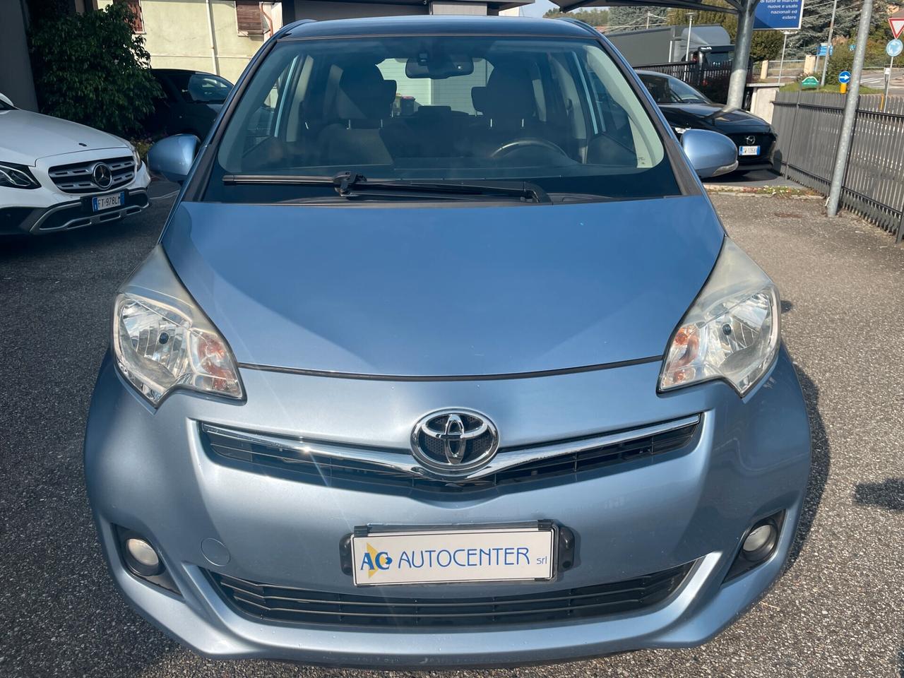 Toyota Verso-S 1.3 MT Lounge