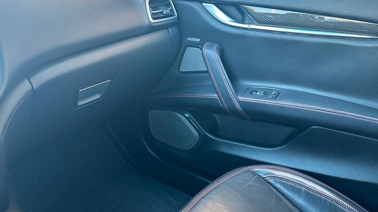 Maserati Ghibli V6 Diesel 275 CV