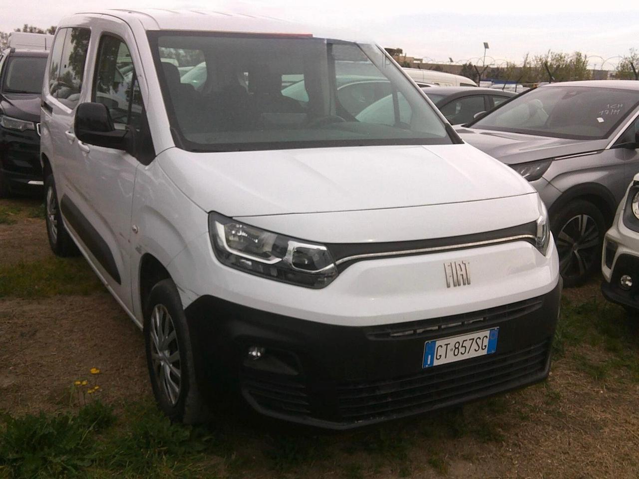 FIAT DOBLO' 1.5 AUTOCARRO 5 POSTI